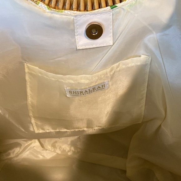 Shiraleah Beach Tote Bag in Like New Condition - Picture 5 of 8